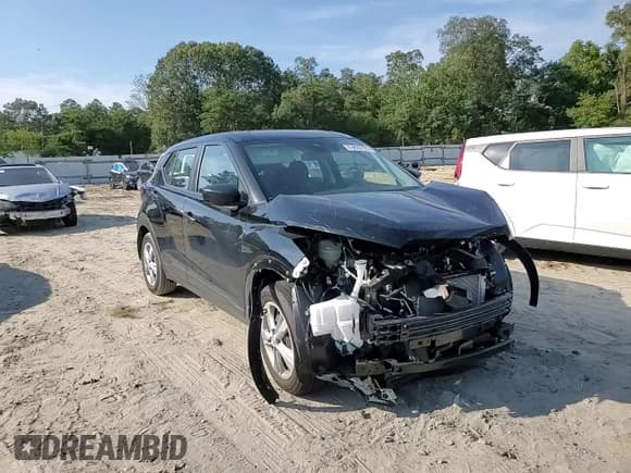 ✅ 2025 Nissan Kicks Play S • VIN: 3N1CP5BV8SL482742 • Lot: 83928725. Listed on Copart with 10,973 mi. Free auction sales archive from the USA and detailed vehicle history report at DreamBid. Image 14.