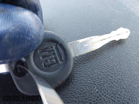 ✅ 2005 Chevrolet Equinox LT • VIN: 2CNDL73F156203779 • Лот: 41765059. Опубликован ранее на IAAI с пробегом 207 951 миль. Бесплатный доступ к архиву аукционных продаж из США и подробный отчёт об истории автомобиля на DreamBid. Изображение 11.