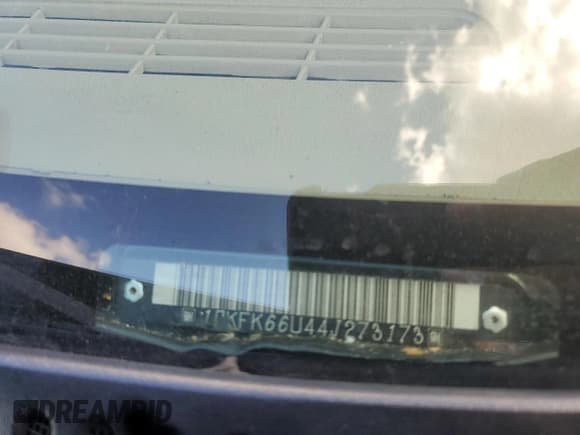 ✅ 2004 GMC Yukon XL • VIN: 1GKFK66U44J273173 • Lot: 85271145. Listed on Copart with 222,361 mi. Free auction sales archive from the USA and detailed vehicle history report at DreamBid. Image 13.