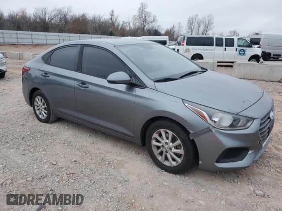 ✅ 2018 Hyundai Accent SEL • VIN: 3KPC24A37JE010606 • Лот: 84833934. Опубликован ранее на Copart с пробегом 200 088 миль. Бесплатный доступ к архиву аукционных продаж из США и подробный отчёт об истории автомобиля на DreamBid. Изображение 4.
