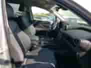 2019 Hyundai Santa Fe SEL z VIN 5NMS3CAD1KH072198, wystawiony jako Copart lot #59071222 z przebiegiem 32 649 mil mil oraz . Historia ofert i sprzedaży dostępna na DreamBid. Obrazek 5.