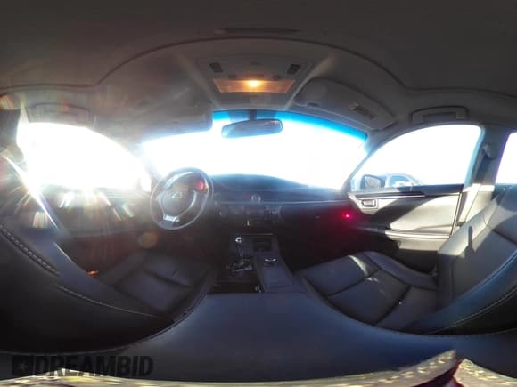 ✅ 2015 Lexus ES 330 • VIN: JTHBK1GG5F2180843 • Lot: 43684977. Listed on IAAI with 84,552 mi. Free auction sales archive from the USA and detailed vehicle history report at DreamBid. Image 18.