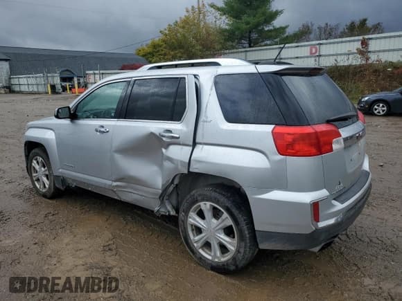✅ 2017 GMC Terrain SLT • VIN: 2GKFLPE34H6246134 • Lot: 81996135. Wystawiony na Copart z przebiegiem 71 973 mil. Bezpłatny archiwum sprzedaży aukcyjnych z USA i szczegółowy raport historii pojazdu na DreamBid. Zdjęcie 2.