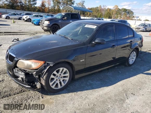 ✅ 2006 BMW 3 Series 325xi • VIN: WBAVD135X6KV05433 • Lot: 90811225. Listed on Copart with 200,161 mi. Free auction sales archive from the USA and detailed vehicle history report at DreamBid. Image 1.