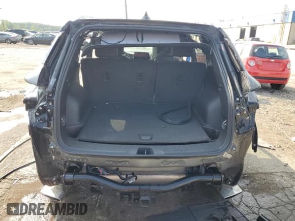 ✅ 2024 Chevrolet Blazer RS • VIN: 3GNKBKRS4RS284393 • Lot: 68637665. Listed on Copart with Not provided. Free auction sales archive from the USA and detailed vehicle history report at DreamBid. Image 6.