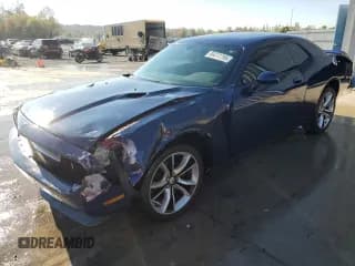 ✅ 2010 Dodge Challenger SE • VIN: 2B3CJ4DV2AH133638 • Lot: 90472795. Wystawiony na Copart z przebiegiem 190 730 mil. Bezpłatny archiwum sprzedaży aukcyjnych z USA i szczegółowy raport historii pojazdu na DreamBid. Zdjęcie 1.