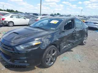 2016 Dodge Dart GT z VIN 1C3CDFEB4GD740222, wystawiony jako IAAI lot #43212889 z przebiegiem 85 413 mil mil oraz . Historia ofert i sprzedaży dostępna na DreamBid. Obrazek 6.