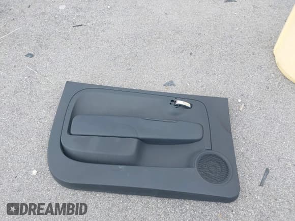 ✅ 2012 FIAT 500 Abarth • VIN: 3C3CFFFH5CT339537 • Lot: 43367122. Wystawiony na IAAI z przebiegiem 96 338 mil. Bezpłatny archiwum sprzedaży aukcyjnych z USA i szczegółowy raport historii pojazdu na DreamBid. Zdjęcie 12.