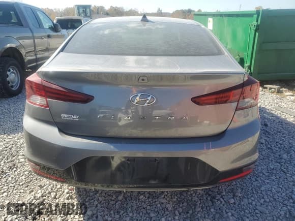 ✅ 2019 Hyundai Elantra Value Edition • VIN: 5NPD84LF3KH408726 • Lot: 92204965. Listed on Copart with 142,038 mi. Free auction sales archive from the USA and detailed vehicle history report at DreamBid. Image 6.