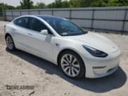 ✅ 2018 Tesla Model 3 Long Range Battery • VIN: 5YJ3E1EB6JF067834 • Lot: 55441405. Wystawiony na Copart z przebiegiem 82 065 mil. Bezpłatny archiwum sprzedaży aukcyjnych z USA i szczegółowy raport historii pojazdu na DreamBid. Zdjęcie 4.