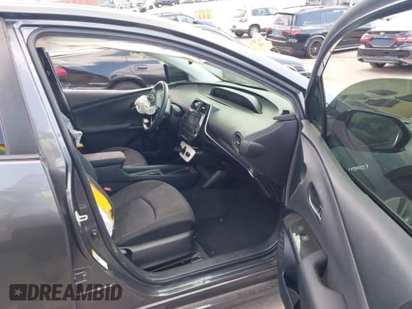 ✅ 2016 Toyota Prius Four • VIN: JTDKARFU3G3000300 • Лот: 43438873. Опубликован ранее на IAAI с пробегом 133 138 миль. Бесплатный доступ к архиву аукционных продаж из США и подробный отчёт об истории автомобиля на DreamBid. Изображение 5.