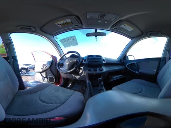 ✅ 2007 Toyota RAV4 • VIN: JTMBK33VX75030311 • Lot: 41338412. Listed on IAAI with 303,947 mi. Free auction sales archive from the USA and detailed vehicle history report at DreamBid. Image 18.