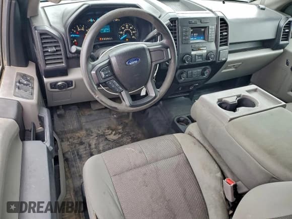 ✅ 2016 Ford F-150 XL • VIN: 1FTEX1CF5GKF34245 • Лот: 93344395. Опубликован ранее на Copart с пробегом 161 072 миль. Бесплатный доступ к архиву аукционных продаж из США и подробный отчёт об истории автомобиля на DreamBid. Изображение 8.