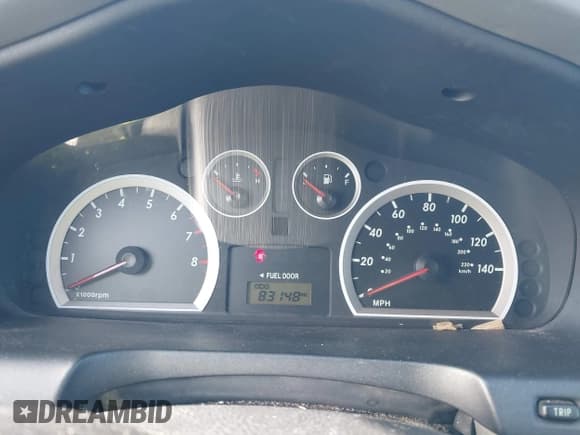 ✅ 2006 Hyundai Santa Fe GLS • VIN: KM8SC73D16U101567 • Лот: 43900977. Опубликован ранее на IAAI с пробегом 83 148 миль. Бесплатный доступ к архиву аукционных продаж из США и подробный отчёт об истории автомобиля на DreamBid. Изображение 7.