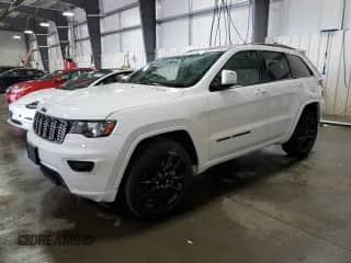 2021 Jeep Grand Cherokee Laredo X z VIN 1C4RJFAG2MC516237, wystawiony jako Copart lot #70518335 z przebiegiem 45 021 mil mil oraz Szkoda całkowita • Salvage title. Historia ofert i sprzedaży dostępna na DreamBid. Obrazek 1.