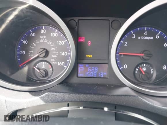 2010 Hyundai Genesis Coupe Premium z VIN KMHHT6KD6AU041185, wystawiony jako IAAI lot #42555969 z przebiegiem 150 913 mil mil oraz . Historia ofert i sprzedaży dostępna na DreamBid. Obrazek 15.