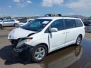 ✅ 2015 Toyota Sienna LE AAS • VIN: 5TDKK3DC8FS646613 • Lot: 43073670. Listed on IAAI with 117,828 mi. Free auction sales archive from the USA and detailed vehicle history report at DreamBid. Image 17.