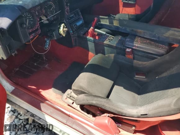 ✅ 1989 Chevrolet Camaro • VIN: 1G1FP21E1KL193491 • Лот: 70577965. Опубликован ранее на Copart с пробегом 233 768 миль. Бесплатный доступ к архиву аукционных продаж из США и подробный отчёт об истории автомобиля на DreamBid. Изображение 7.