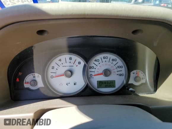 ✅ 2005 Ford Escape XLT • VIN: 1FMYU931X5KD17954 • Lot: 49883795. Listed on Copart with 185,357 mi. Free auction sales archive from the USA and detailed vehicle history report at DreamBid. Image 9.