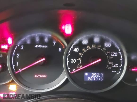 ✅ 2007 Subaru Legacy Outback Basic • VIN: 4S4BP61C176306756 • Lot: 43834863. Listed on IAAI with 207,715 mi. Free auction sales archive from the USA and detailed vehicle history report at DreamBid. Image 7.