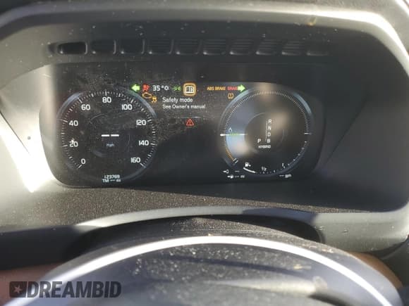 ✅ 2016 Volvo XC90 T8 Inscription • VIN: YV4BC0PL1G1069166 • Лот: 46144805. Опубликован ранее на Copart с пробегом 123 769 миль. Бесплатный доступ к архиву аукционных продаж из США и подробный отчёт об истории автомобиля на DreamBid. Изображение 9.