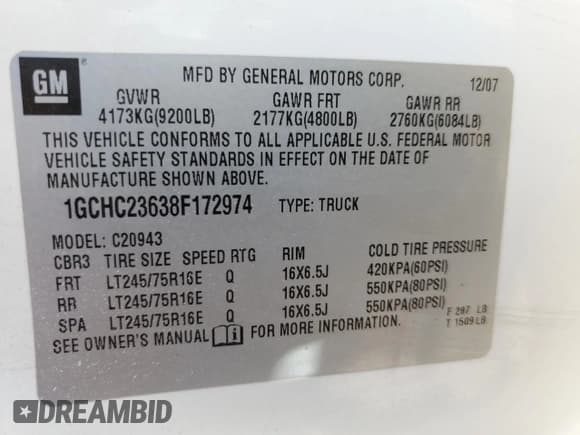 ✅ 2008 Chevrolet Silverado 2500HD 1LT • VIN: 1GCHC23638F172974 • Lot: 68530525. Wystawiony na Copart z przebiegiem 166 456 mil. Bezpłatny archiwum sprzedaży aukcyjnych z USA i szczegółowy raport historii pojazdu na DreamBid. Zdjęcie 12.