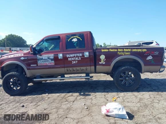 ✅ 2006 Ford F-250 XL • VIN: 1FTSW21PX6EC78141 • Лот: 42841039. Опубликован ранее на IAAI с пробегом 273 599 миль. Бесплатный доступ к архиву аукционных продаж из США и подробный отчёт об истории автомобиля на DreamBid. Изображение 14.