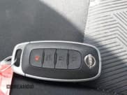 ✅ 2023 Nissan Versa SV • VIN: 3N1CN8EV5PL824111 • Лот: 42994065. Опубликован ранее на IAAI с пробегом 108 958 миль. Бесплатный доступ к архиву аукционных продаж из США и подробный отчёт об истории автомобиля на DreamBid. Изображение 11.