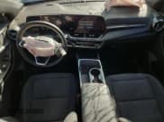 ✅ 2025 Chevrolet Equinox FWD LT • VIN: 3GNAXHEG4SL221053 • Lot: 90659725. Wystawiony na Copart z przebiegiem 17 291 mil. Bezpłatny archiwum sprzedaży aukcyjnych z USA i szczegółowy raport historii pojazdu na DreamBid. Zdjęcie 8.