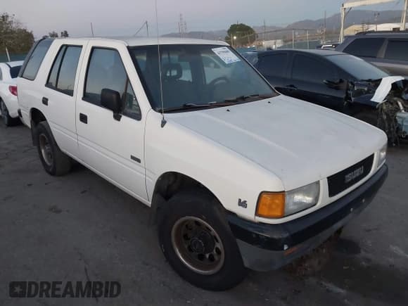 ✅ 1992 Isuzu Rodeo • VIN: 4S2CY58Z7N4310852 • Лот: 43799609. Опубликован ранее на IAAI с пробегом 288 455 миль. Бесплатный доступ к архиву аукционных продаж из США и подробный отчёт об истории автомобиля на DreamBid. Изображение 1.