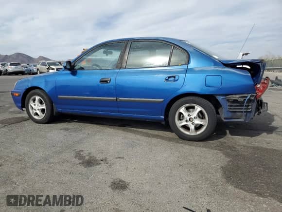 2004 Hyundai Elantra GLS with VIN KMHDN46D14U758007, listed as a Copart auction lot 66937035 with 171,382 mi miles and Salvage title. Bid and sale history available at DreamBid. Image 2.