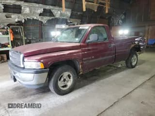 ✅ 2001 Dodge 1500 • VIN: 1B7HC16Y51S251826 • Lot: 60906245. Wystawiony na Copart z przebiegiem 81 495 mil. Bezpłatny archiwum sprzedaży aukcyjnych z USA i szczegółowy raport historii pojazdu na DreamBid. Zdjęcie 1.