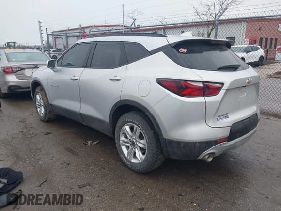 ✅ 2020 Chevrolet Blazer LT • VIN: 3GNKBCRS9LS637711 • Lot: 41720984. Listed on IAAI with 51,441 mi. Free auction sales archive from the USA and detailed vehicle history report at DreamBid. Image 3.