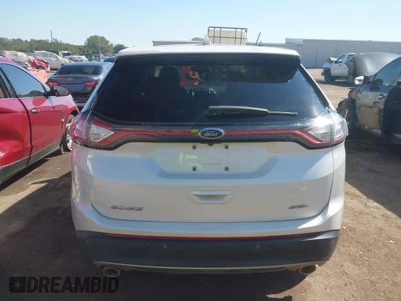 ✅ 2017 Ford Edge SEL • VIN: 2FMPK3J81HBB68475 • Лот: 43460890. Опубликован ранее на IAAI с пробегом 68 179 миль. Бесплатный доступ к архиву аукционных продаж из США и подробный отчёт об истории автомобиля на DreamBid. Изображение 17.