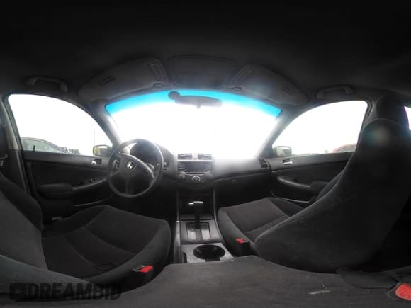 ✅ 2003 Honda Accord LX • VIN: 1HGCM66353A045621 • Lot: 42529027. Listed on IAAI with 303,226 mi. Free auction sales archive from the USA and detailed vehicle history report at DreamBid. Image 19.