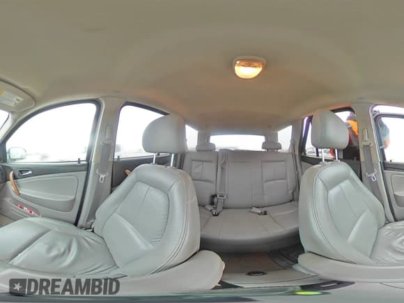 ✅ 2007 Saturn VUE V6 • VIN: 5GZCZ53467S841462 • Lot: 44927635. Wystawiony na Copart z przebiegiem 219 919 mil. Bezpłatny archiwum sprzedaży aukcyjnych z USA i szczegółowy raport historii pojazdu na DreamBid. Zdjęcie 14.