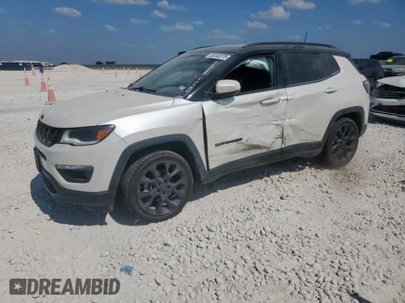 ✅ 2019 Jeep Compass Limited • VIN: 3C4NJCCB0KT692512 • Lot: 85340575. Listed on Copart with 62,172 mi. Free auction sales archive from the USA and detailed vehicle history report at DreamBid. Image 1.