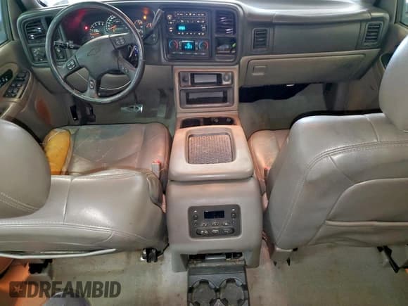 ✅ 2006 Chevrolet Tahoe Z71 • VIN: 1GNEC13Z26R128555 • Lot: 67589535. Listed on Copart with 267,263 mi. Free auction sales archive from the USA and detailed vehicle history report at DreamBid. Image 8.