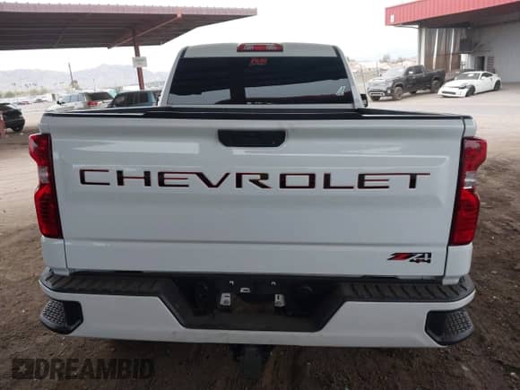 2020 Chevrolet Silverado 1500 Work Truck с VIN 3GCNYAEF6LG285093, выставлен на аукционе IAAI как лот 41567772 с пробегом 87 106 миль миль и . История ставок и продаж доступна на DreamBid. Изображение 16.