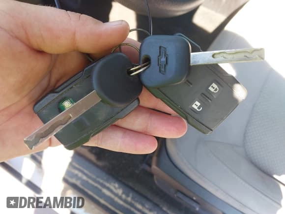 ✅ 2017 Chevrolet Colorado 4WD WT • VIN: 1GCHTBEN0H1246840 • Lot: 43284060. Wystawiony na IAAI z przebiegiem 99 919 mil. Bezpłatny archiwum sprzedaży aukcyjnych z USA i szczegółowy raport historii pojazdu na DreamBid. Zdjęcie 11.