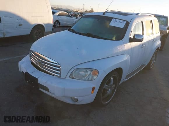 ✅ 2007 Chevrolet HHR LT • VIN: 3GNDA33P17S589689 • Lot: 43572968. Listed on IAAI with 110,877 mi. Free auction sales archive from the USA and detailed vehicle history report at DreamBid. Image 2.