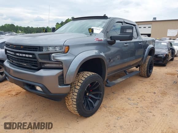 ✅ 2021 Chevrolet Silverado 1500 RST • VIN: 1GCUYEEL1MZ182884 • Lot: 42109846. Wystawiony na IAAI z przebiegiem 60 270 mil. Bezpłatny archiwum sprzedaży aukcyjnych z USA i szczegółowy raport historii pojazdu na DreamBid. Zdjęcie 17.