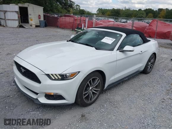 ✅ 2016 Ford Mustang EcoBoost Premium • VIN: 1FATP8UH3G5217262 • Lot: 43621760. Wystawiony na IAAI z przebiegiem 63 709 mil. Bezpłatny archiwum sprzedaży aukcyjnych z USA i szczegółowy raport historii pojazdu na DreamBid. Zdjęcie 17.