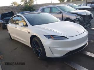 ✅ 2024 Tesla Model 3 Performance • VIN: 5YJ3E1ET3RF768626 • Лот: 42663524. Опубликован ранее на IAAI с пробегом Не указан. Бесплатный доступ к архиву аукционных продаж из США и подробный отчёт об истории автомобиля на DreamBid. Изображение 1.