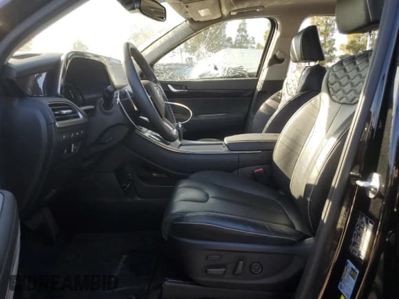 ✅ 2021 Hyundai Palisade Limited • VIN: KM8R54HE3MU282791 • Лот: 81527384. Опубликован ранее на Copart с пробегом 27 805 миль. Бесплатный доступ к архиву аукционных продаж из США и подробный отчёт об истории автомобиля на DreamBid. Изображение 7.