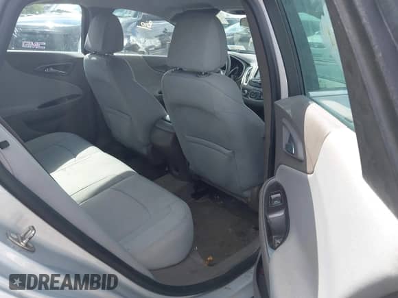 2016 Chevrolet Malibu LS z VIN 1G1ZB5ST1GF311152, wystawiony jako IAAI lot #43415218 z przebiegiem 142 771 mil mil oraz . Historia ofert i sprzedaży dostępna na DreamBid. Obrazek 8.