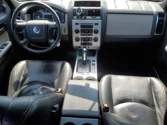2009 Mercury Mariner Premier с VIN 4M2CU87719KJ11543, выставлен на аукционе Copart как лот 69211745 с пробегом 169 164 миль миль и Чистый • Clean title. История ставок и продаж доступна на DreamBid. Изображение 8.