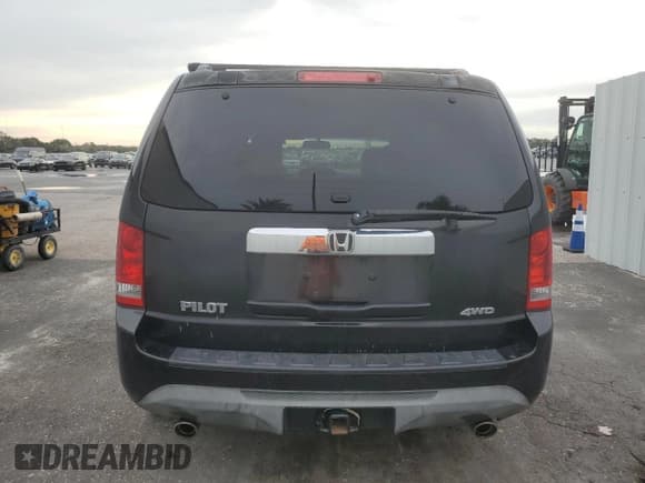 ✅ 2013 Honda Pilot EX-L • VIN: 5FNYF4H79DB028851 • Lot: 81110555. Listed on Copart with 163,644 mi. Free auction sales archive from the USA and detailed vehicle history report at DreamBid. Image 6.