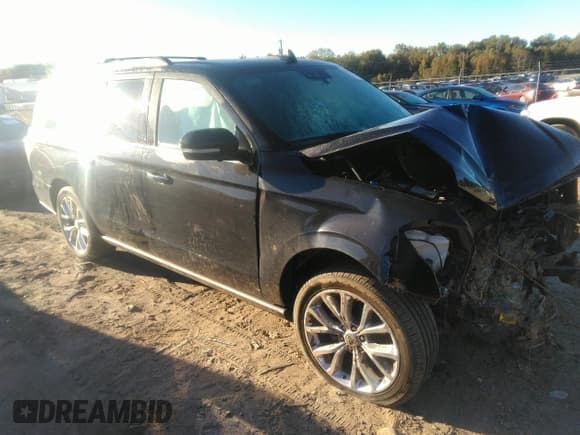 ✅ 2019 Ford Expedition Max Limited • VIN: 1FMJK2AT1KEA07091 • Lot: 43429920. Wystawiony na IAAI z przebiegiem 110 923 mil. Bezpłatny archiwum sprzedaży aukcyjnych z USA i szczegółowy raport historii pojazdu na DreamBid. Zdjęcie 1.