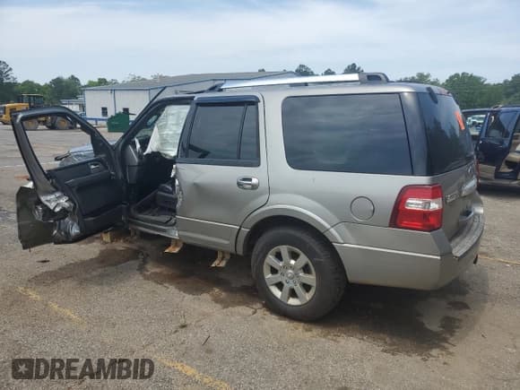 ✅ 2008 Ford Expedition Limited • VIN: 1FMFU19558LA87824 • Lot: 53298975. Listed on Copart with Not provided. Free auction sales archive from the USA and detailed vehicle history report at DreamBid. Image 2.
